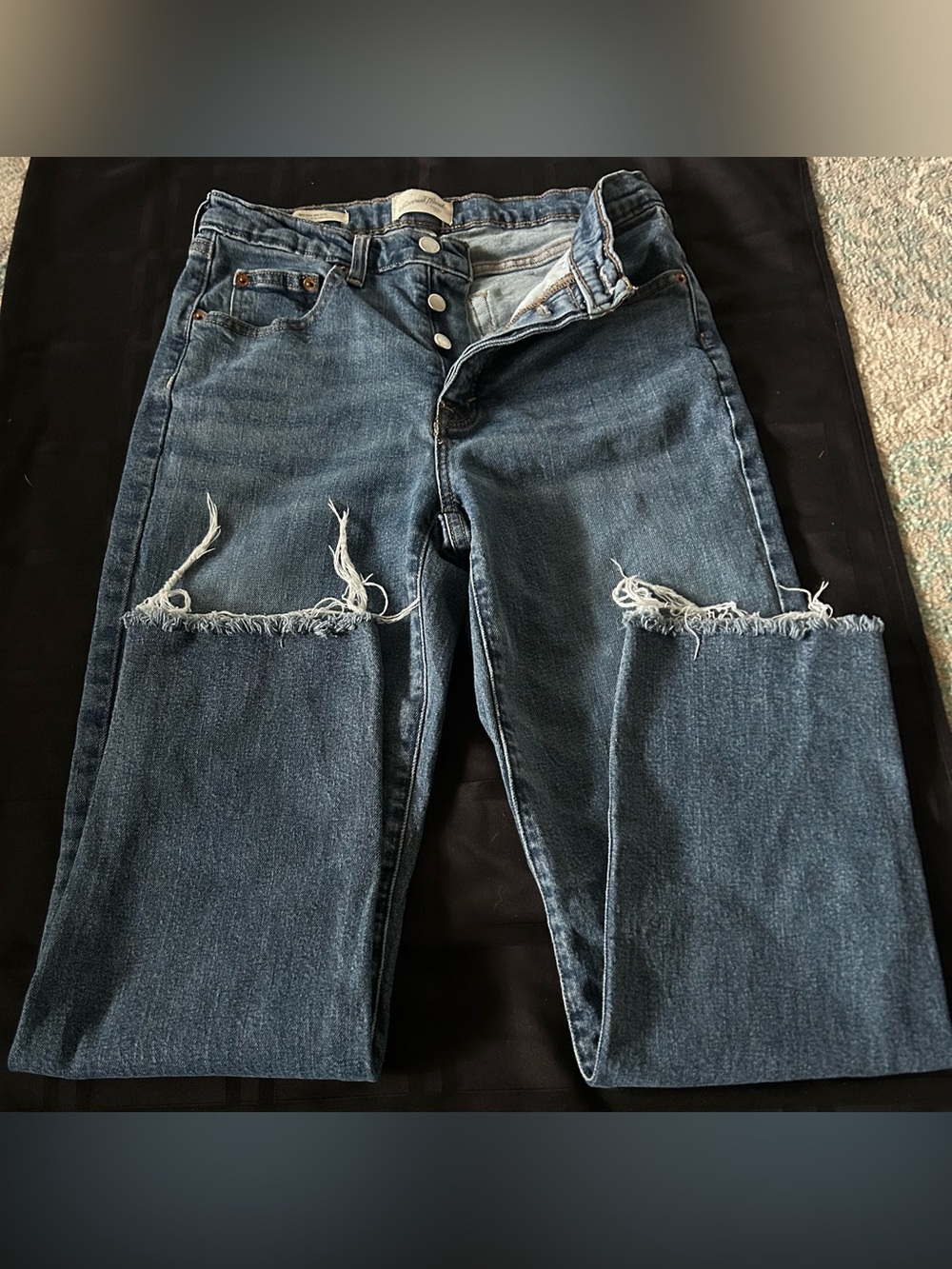 Universal Thread Mid-Rise Blue Denim Jeans with Button Detail Size 10R